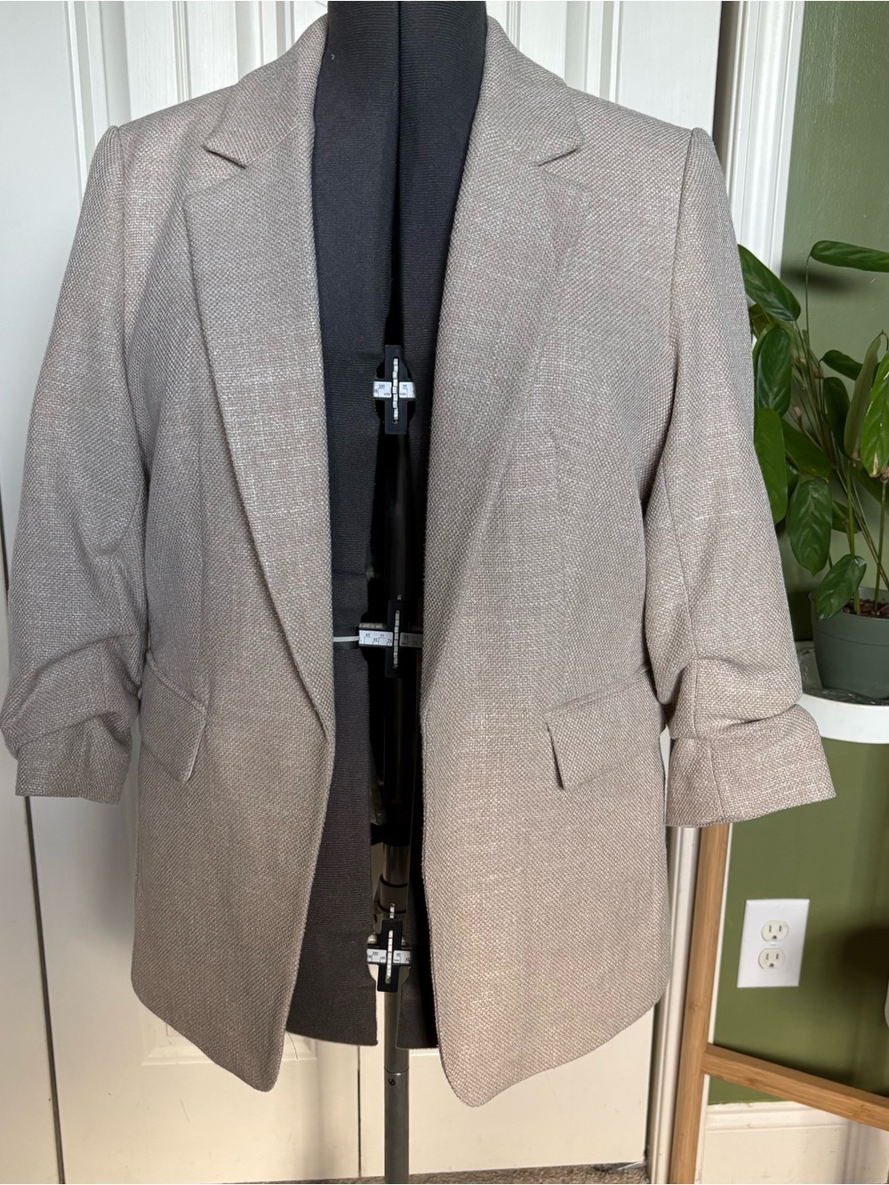 H&M Taupe Notch-Lapel Blazer